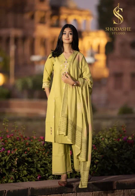 Devki By Shodashe Linen Flax Kurti With Bottom Dupatta Exporters In India
